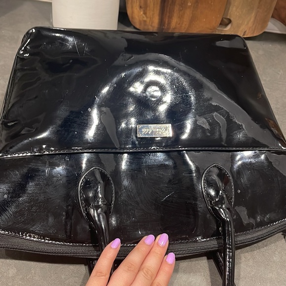 Grace Adele Black Patent Leather Purse with Strap - Picture 9 of 11